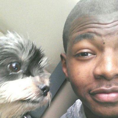 Profile Picture of Julian Patterson (@ItsTheSlumpyMan) on Twitter