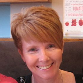 Profile Picture of Tracey Gordon (@sparkle55) on Pinterest