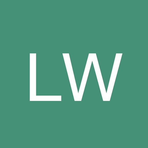 Profile Picture of Lorne Watts (@lornewatts) on Poshmark