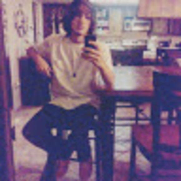 Profile Picture of Charles Cantrell (@charleslbloc) on Poshmark