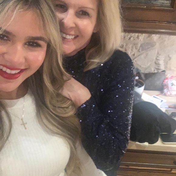 Profile Picture of Lisa Desantis (@desantislisa1) on Poshmark