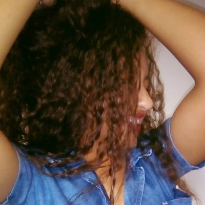 Profile Picture of Lorena Melo (@lorenamelo944) on Twitter