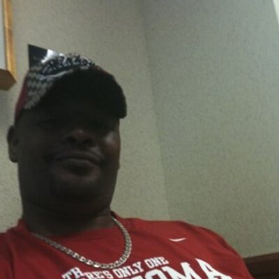 Profile Picture of Cory Dennis (@_soonerfan) on Twitter