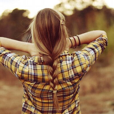 Profile Picture of Nancy Shane (@GirlCrazyLOL) on Twitter