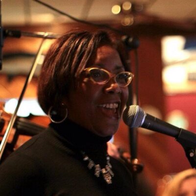 Profile Picture of Bernadette Matthewson Twitter