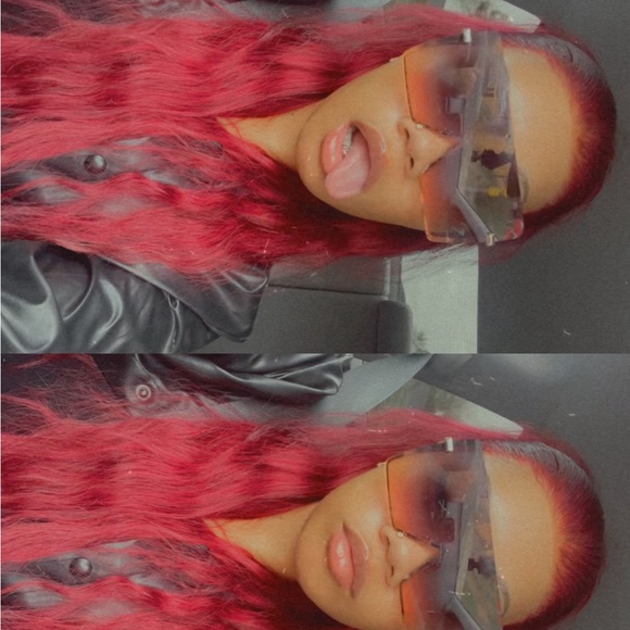 Tanina Keely - Poshmark Profile Picture of Tanina Keely (@taninakeely16) on Poshmark