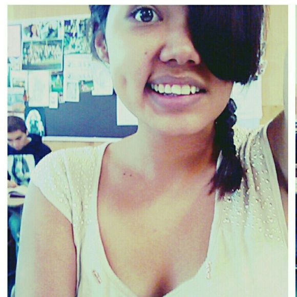 Lexi Mccovey - Poshmark Profile Picture of Lexi Mccovey (@cheggggg) on Poshmark