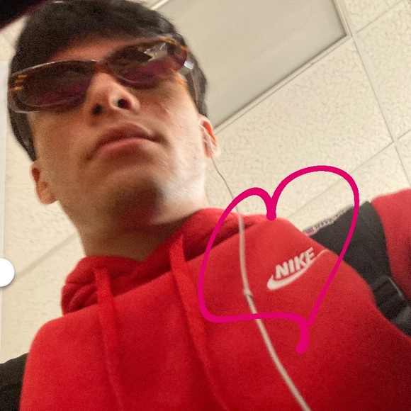 Profile Picture of Spear Chucker (@a_ok1) on Poshmark