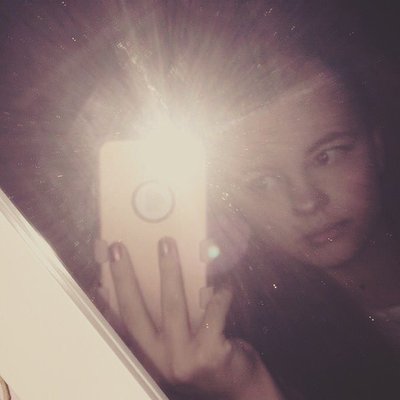 Profile Picture of Darcy Watts (@Beauty_Beau_Me) on Twitter