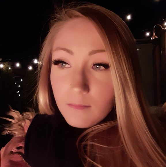 Profile Picture of Brittney Mckelvie (@bhhm24) on Poshmark