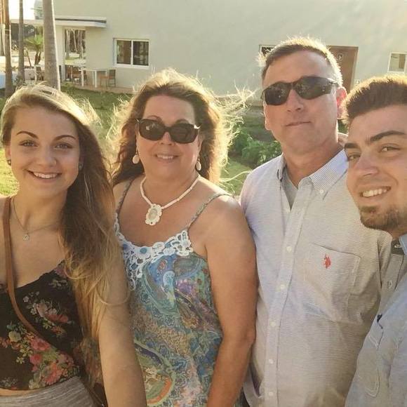 Profile Picture of Kim Vincent-ward (@kimw1623) on Poshmark