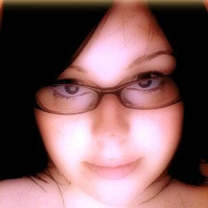 Profile Picture of Kate Vega (@theworldistoomuchwithus) on Myspace