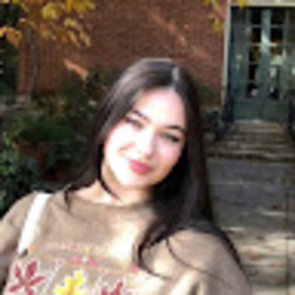 Profile Picture of Jess Danckert (@jess_danckert) on Poshmark