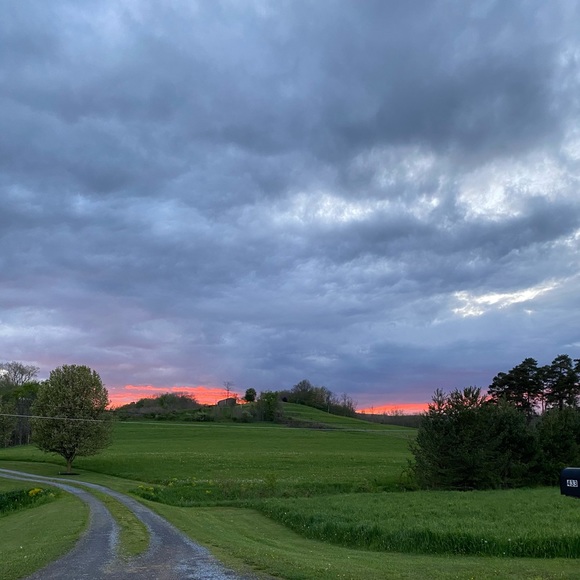 Profile Picture of Adriana Galka (@mourlandpark83) on Poshmark