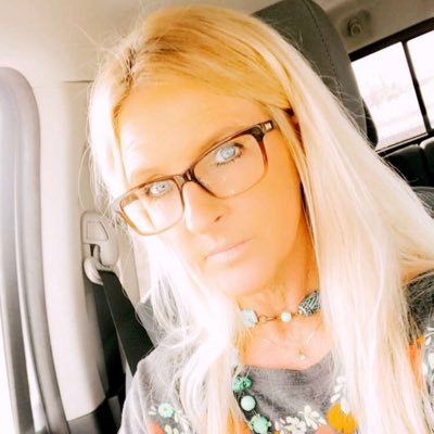 Profile Picture of Mary Horton (@maryjustme71) on Twitter