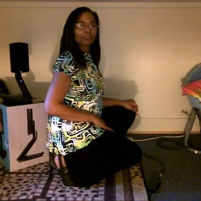 Profile Picture of Linnette Williams (@greenleo4271) on Twitter