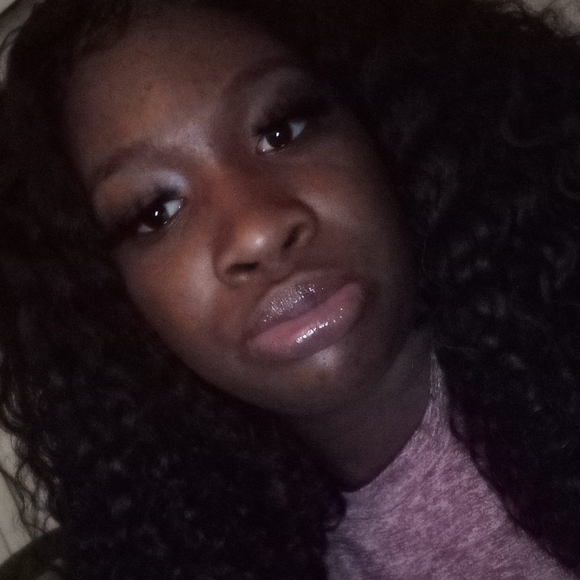 Profile Picture of Zakaria Toney (@karibhoo) on Poshmark