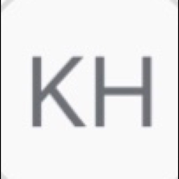 Profile Picture of Kate Hamburg (@katehamburg) on Poshmark