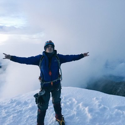 Profile Picture of Jonathan Naranjo (@Jintoles96) on Twitter