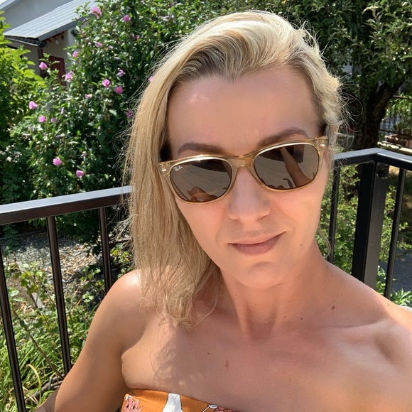 Profile Picture of Monika Zielinski (@monziel) on Poshmark