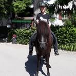 Profile Picture of Andrea Dischinger (@Andrea-Dischinger) on Facebook