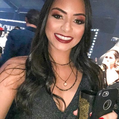 Profile Picture of Lara Santana  💫 (@larasaantana) on Twitter
