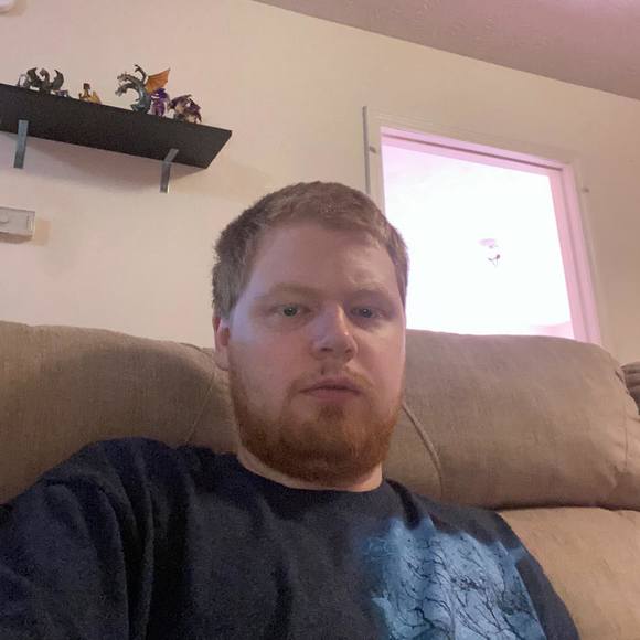 Profile Picture of Sammy Tetley (@heretowatch22) on Poshmark