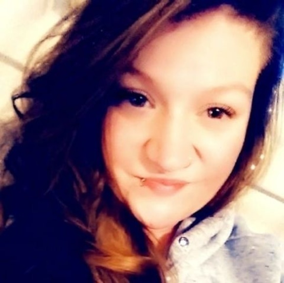 Profile Picture of Lu Sonsoucie (@sonsoucie) on Poshmark