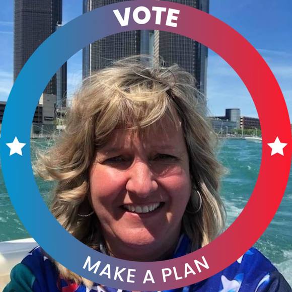 Profile Picture of Laurie Brys-lukaszewski (@llukasz) on Poshmark