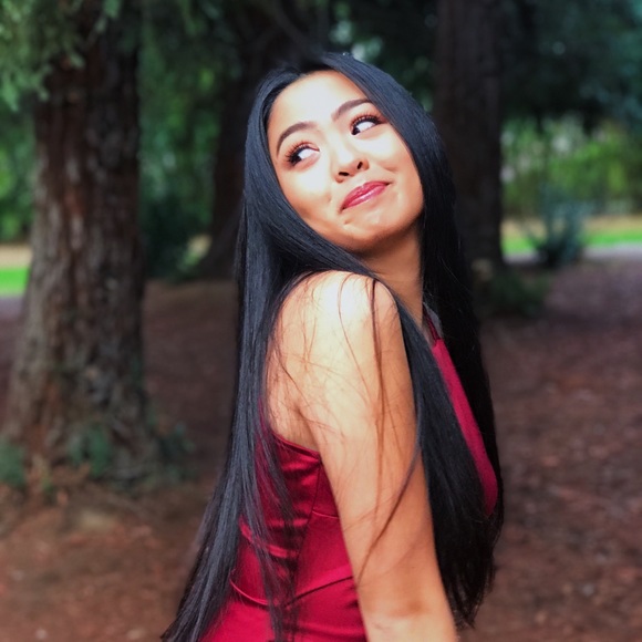 Jessie Balanon - Poshmark Profile Picture of Jessie Balanon (@jessiebalanon) on Poshmark