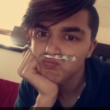 Profile Picture of Wess (@WesleySkyler) on Twitter