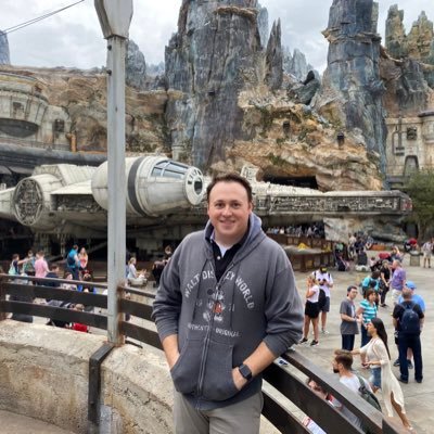 Profile Picture of Alex Kramer (@alextkramer) on Twitter