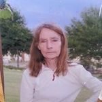 Profile Picture of Helen Dawn Crouch (@helen.d.crouch) on Instagram