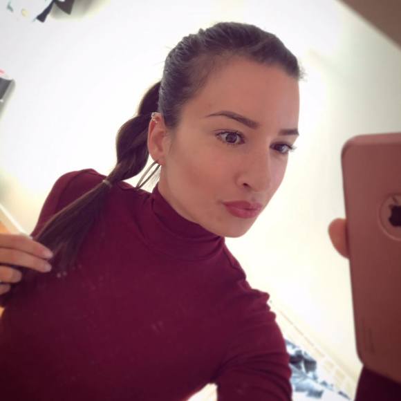 Profile Picture of Ivelina Boyanova (@ivelinaboyanova) on Poshmark