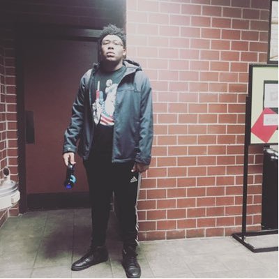 Profile Picture of Ernest Mickens (@Ejkoolswag) on Twitter