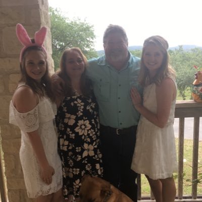 Profile Picture of Jean O'Brien (@JeanOBrien_0621) on Twitter