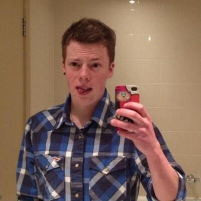 Profile Picture of Tom (@TommyDixson) on Twitter