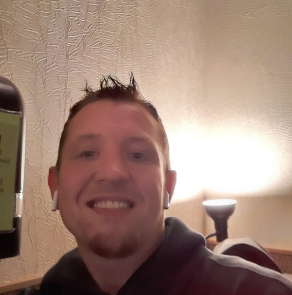 Profile Picture of Justin Conner (@connerjustin777) on Poshmark