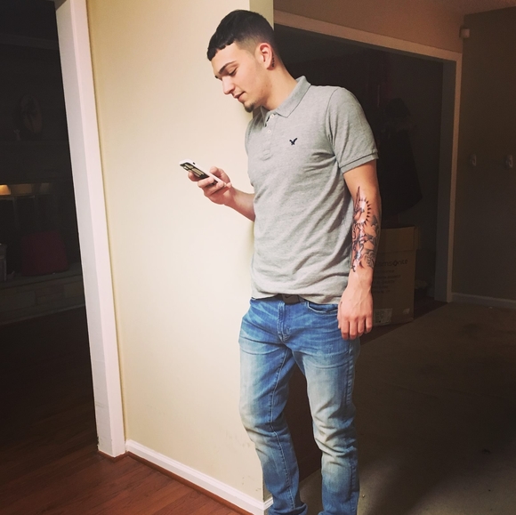 Shane Hellings - Poshmark Profile Picture of Shane Hellings (@ayyoshane) on Poshmark