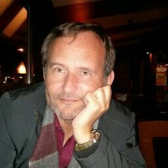 Profile Picture of Andreas Peneder (@browzer) on Poshmark