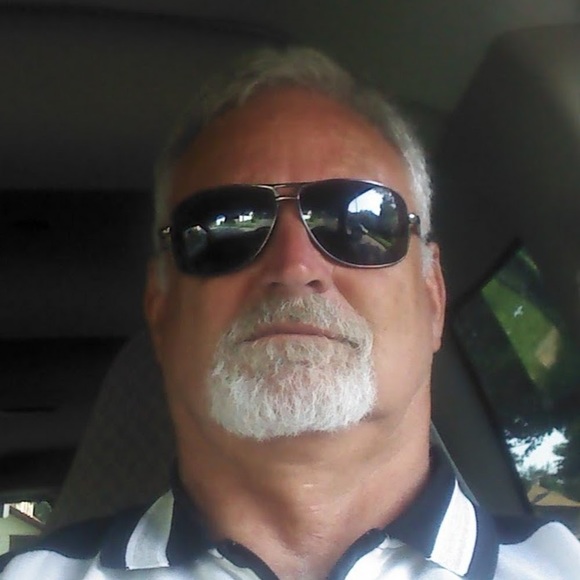 Profile Picture of Mike Doyle (@mldoyle54) on Poshmark
