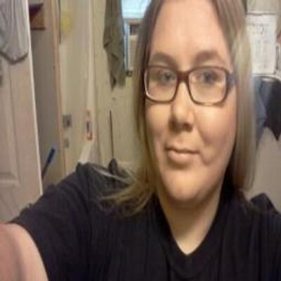 Profile Picture of Robin Shay (@robinshay) on Twitter