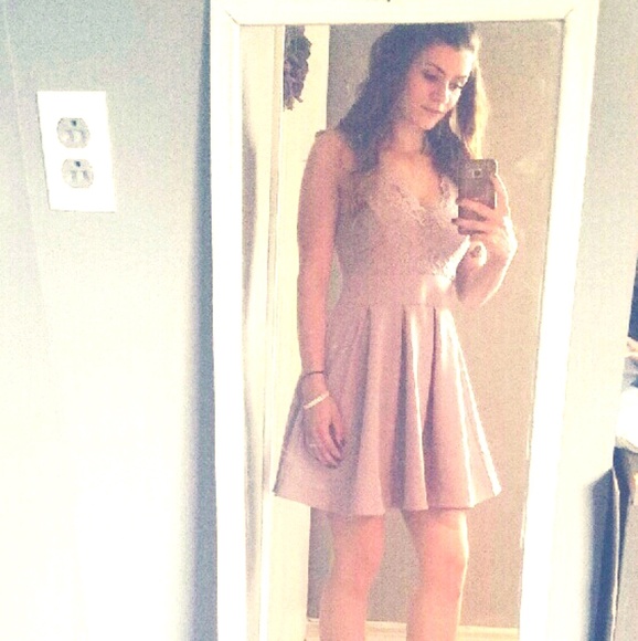 Profile Picture of Samantha Kafka (@samanthakafka) on Poshmark