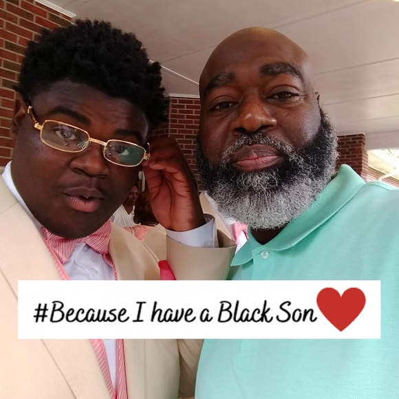 Profile Picture of Eric Blackshear (@ericblackshe412) on Poshmark