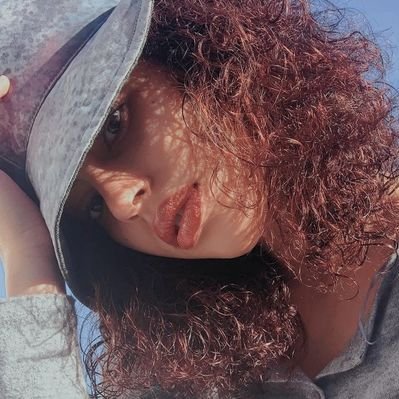 Profile Picture of Izabelle 🐝 (@fraserhammani) on Twitter