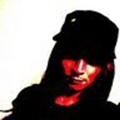 Profile Picture of Laurie Rose Nichtern (@LauRieRosie) on Twitter