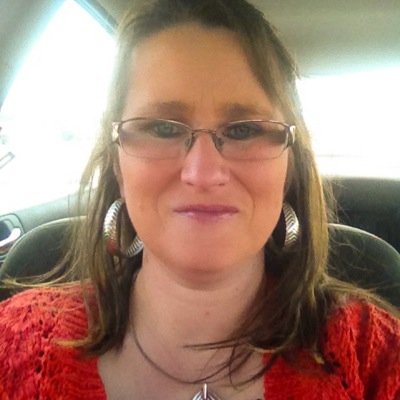 Profile Picture of Vicki Vaughn (@Totesand) on Twitter