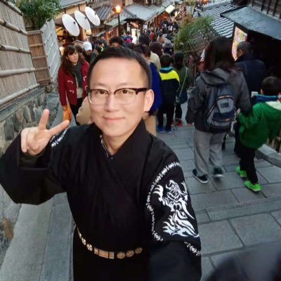 Profile Photo of CHEN HU (@CHENHU19183225) on Twitter