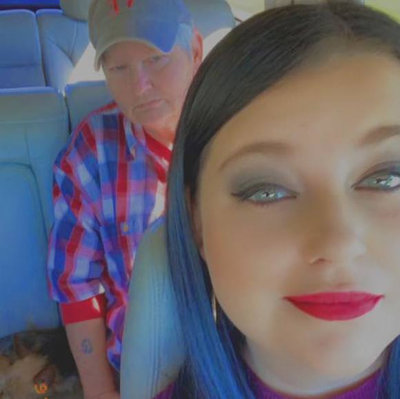 Profile Picture of Tammy Crossen (@tammycrossen) on Poshmark