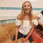 Allison Leahy - Facebook Profile Picture of Allison Leahy (@allison.leahy.3) on Facebook